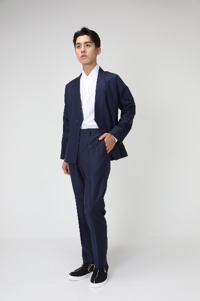 [Lending] That&#039;s right. Short Hanbok suit set. - Navy.
