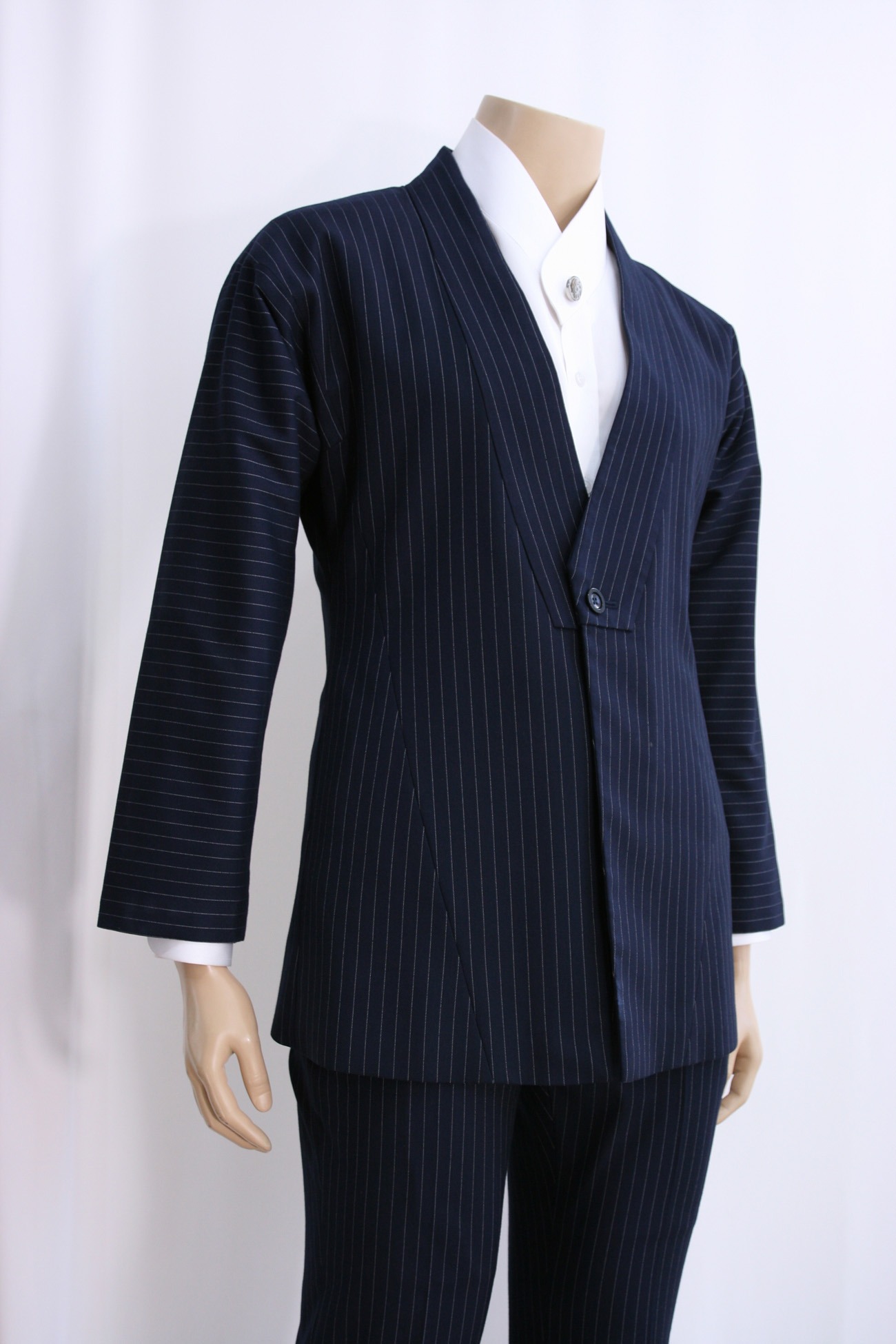 [Rental] Navy Stripe Facing Collar Hanbok Suit Setup