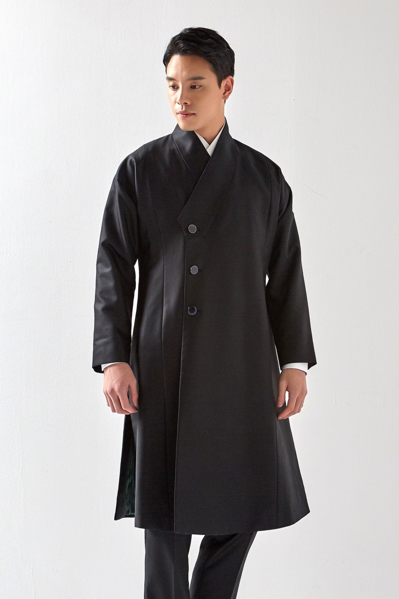 [Customized only] Black closure collar durumagi coat
