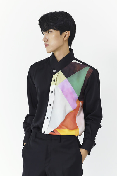 [YonghwancheonxGUIROE] Hyeonu Satin Collar Shirt - Black
