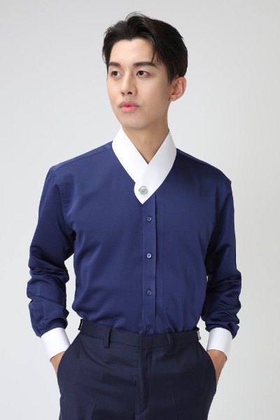 Satin Mother-of-pearl Collar Shirt - Navy &amp; White